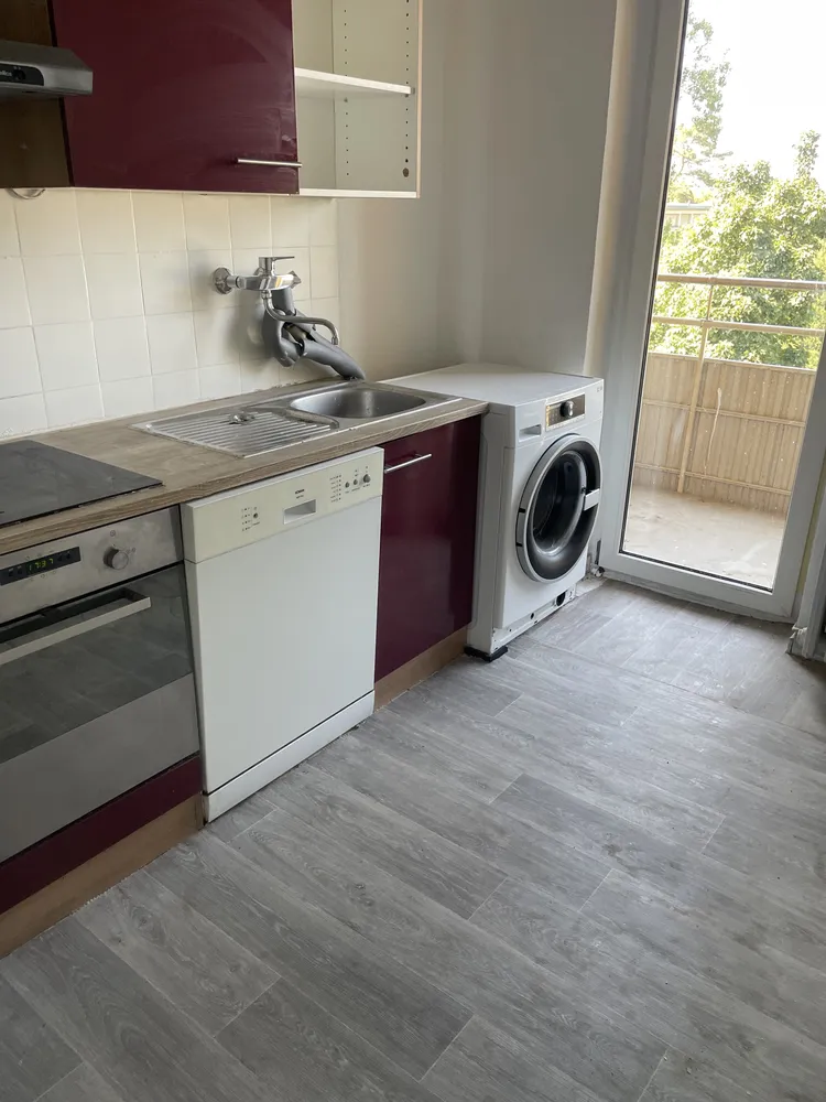 3 Zimmer Wohnung mit 72 m² in Karlsruhe – Bild 2
