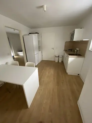 3 Zimmer Wohnung mit 70 m² in Köln – Bild 2