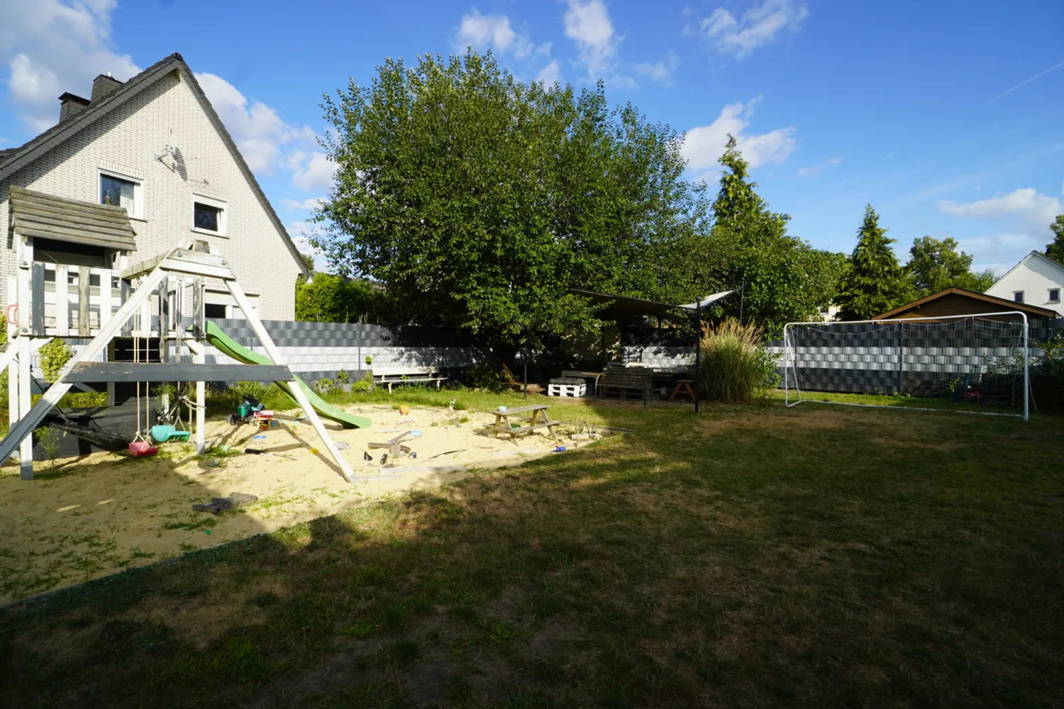 2 Zimmer Wohnung mit 106 m² in Bielefeld – Bild 4