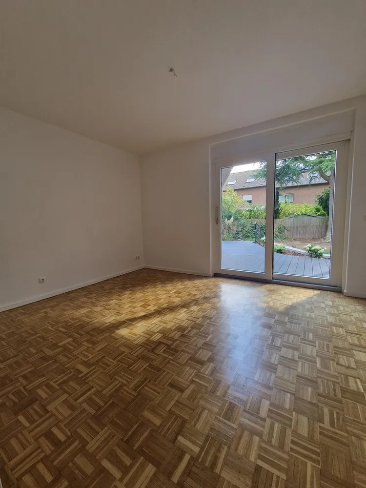 6 Zimmer Wohnung mit 156 m² in Duisburg – Bild 10