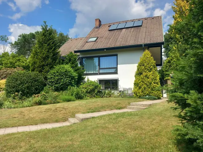 6 Zimmer Haus mit 160 m² in Hof – Bild 2