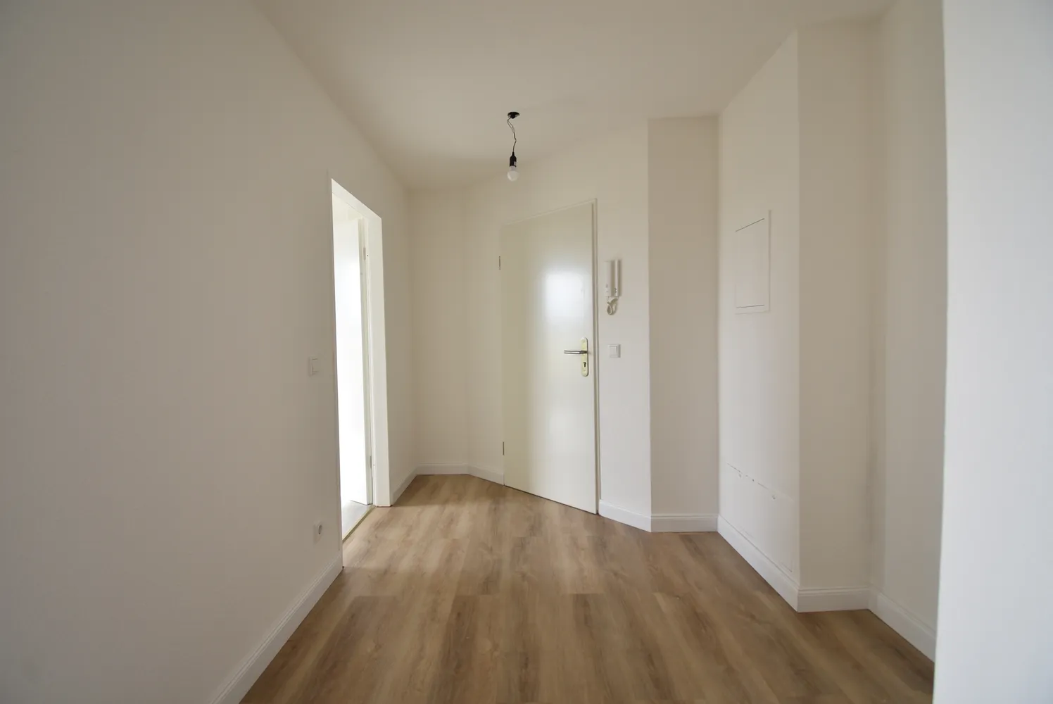 2 Zimmer Wohnung mit 57 m² in Krefeld – Bild 3