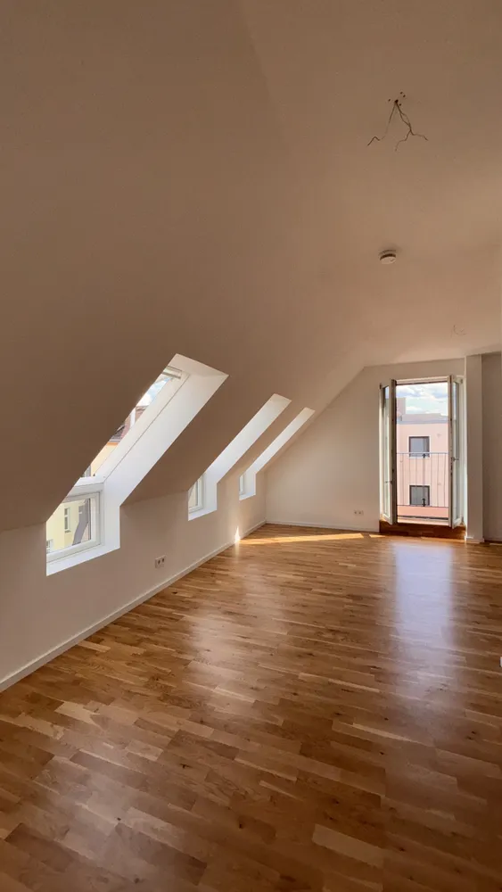 2 Zimmer Wohnung mit 64 m² in Berlin – Bild 1