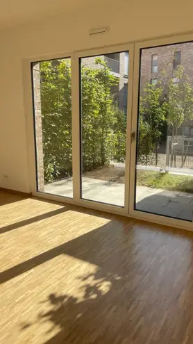 5 Zimmer Wohnung mit 135 m² in Frankfurt am Main – Bild 1