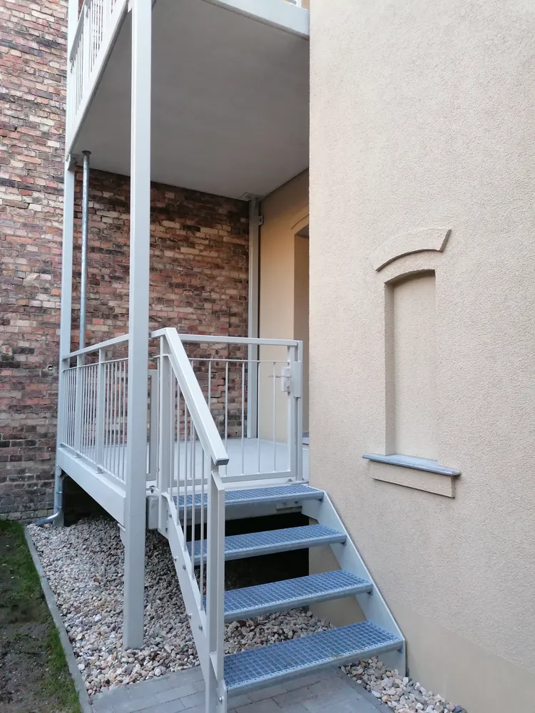 2 Zimmer Wohnung mit 39 m² in Halle (Saale) – Bild 3