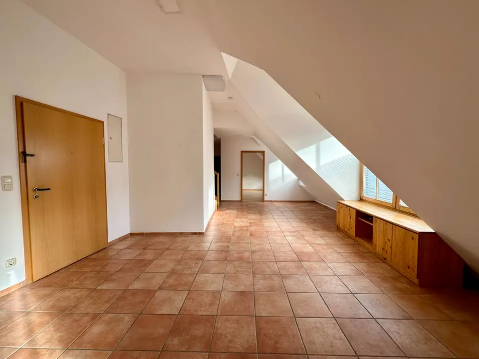 4 Zimmer Wohnung mit 148 m² in Traunstein – Bild 8