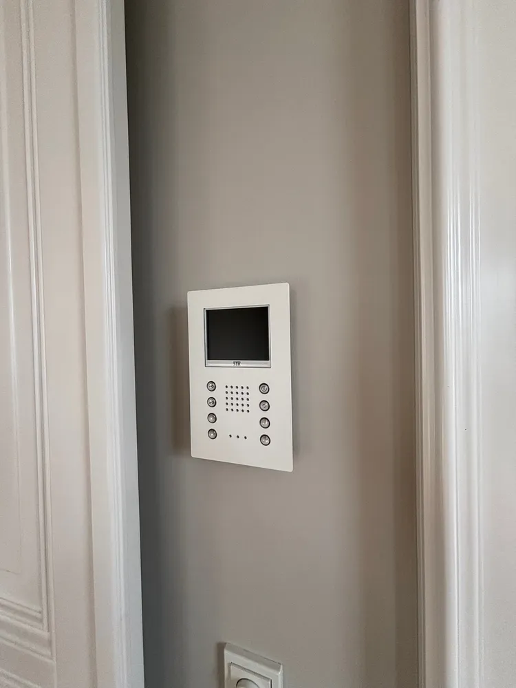 5 Zimmer Wohnung mit 199 m² in Wiesbaden – Bild 5