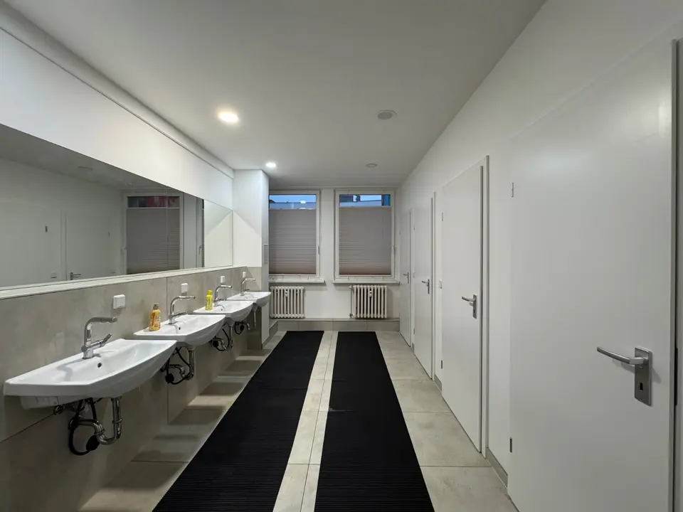 15 Zimmer Wohnung mit 450 m² in Berlin – Bild 6