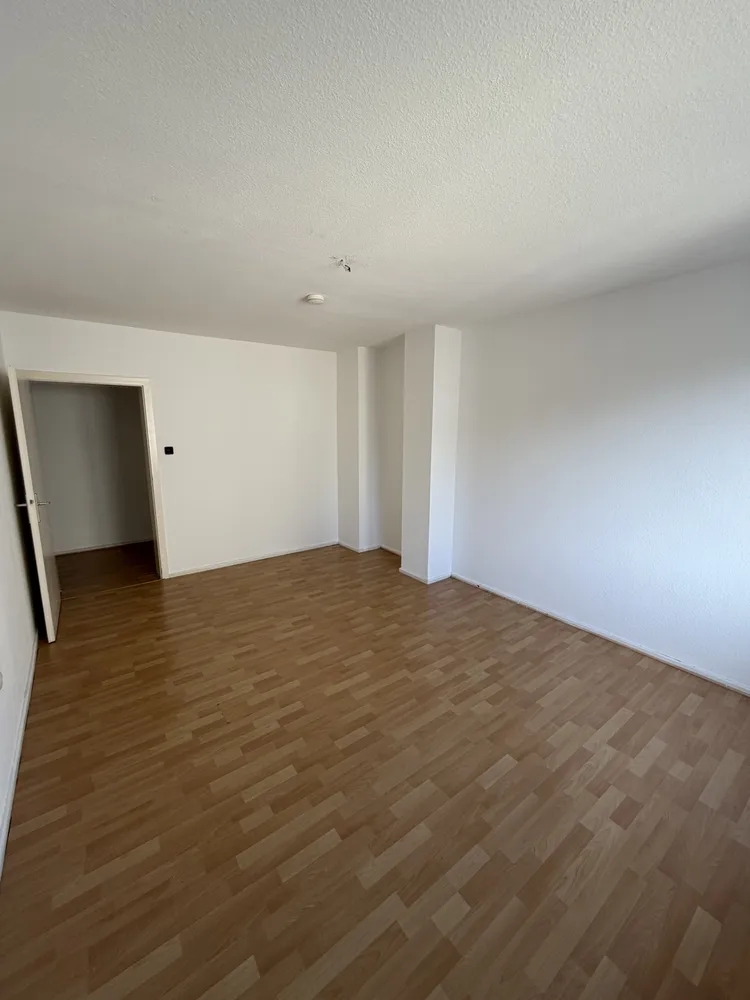 2 Zimmer Wohnung mit 67 m² in Wuppertal – Bild 3