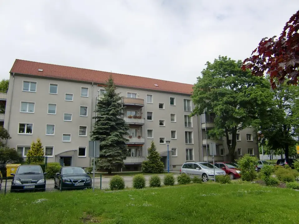 3 Zimmer Wohnung mit 58 m² in Hoyerswerda – Bild 1