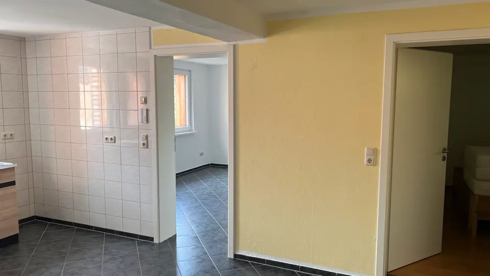 3 Zimmer Wohnung mit 85 m² in Schmalkalden – Bild 4