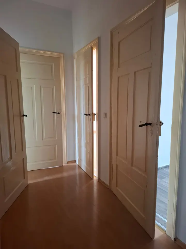 2 Zimmer Wohnung mit 50 m² in Altenburg – Bild 5