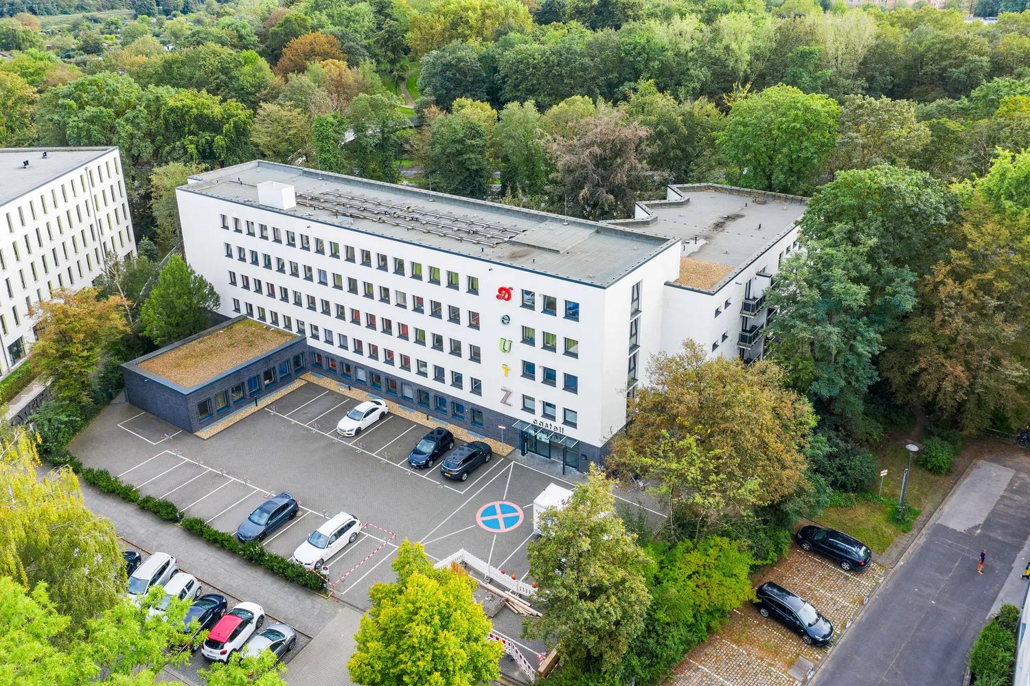 1 Zimmer Wohnung mit 31 m² in Köln – Bild 6