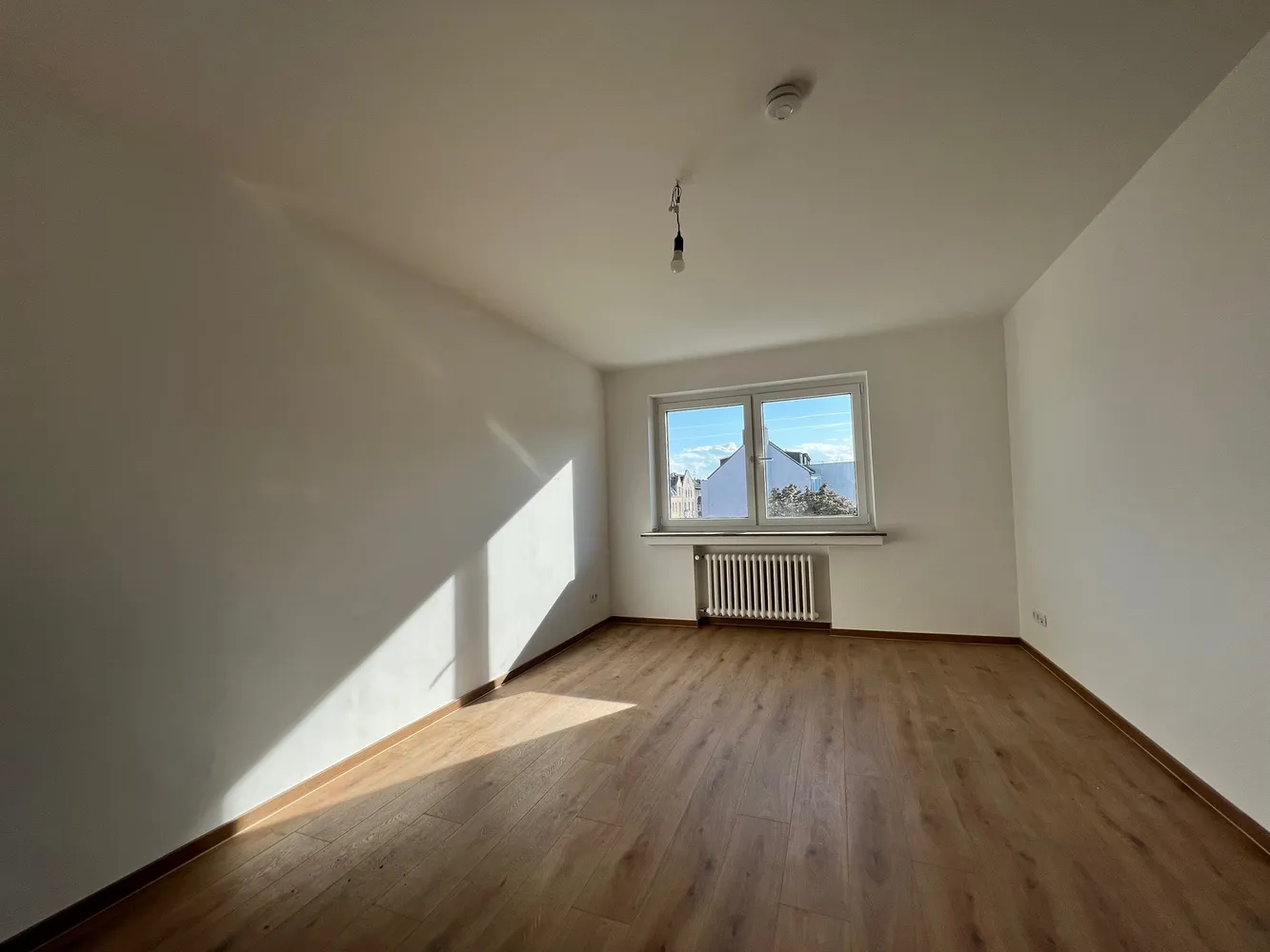 4 Zimmer Wohnung mit 86 m² in Köln – Bild 8