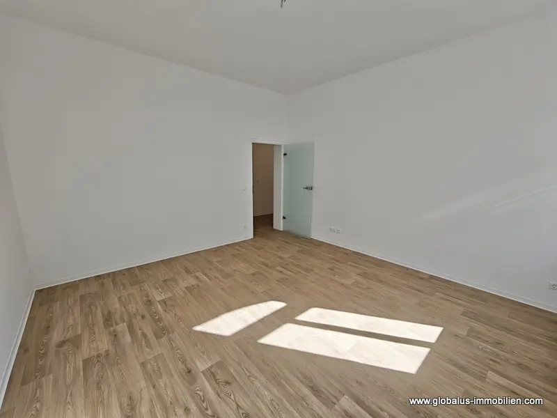 2 Zimmer Wohnung mit 73 m² in Plauen – Bild 6