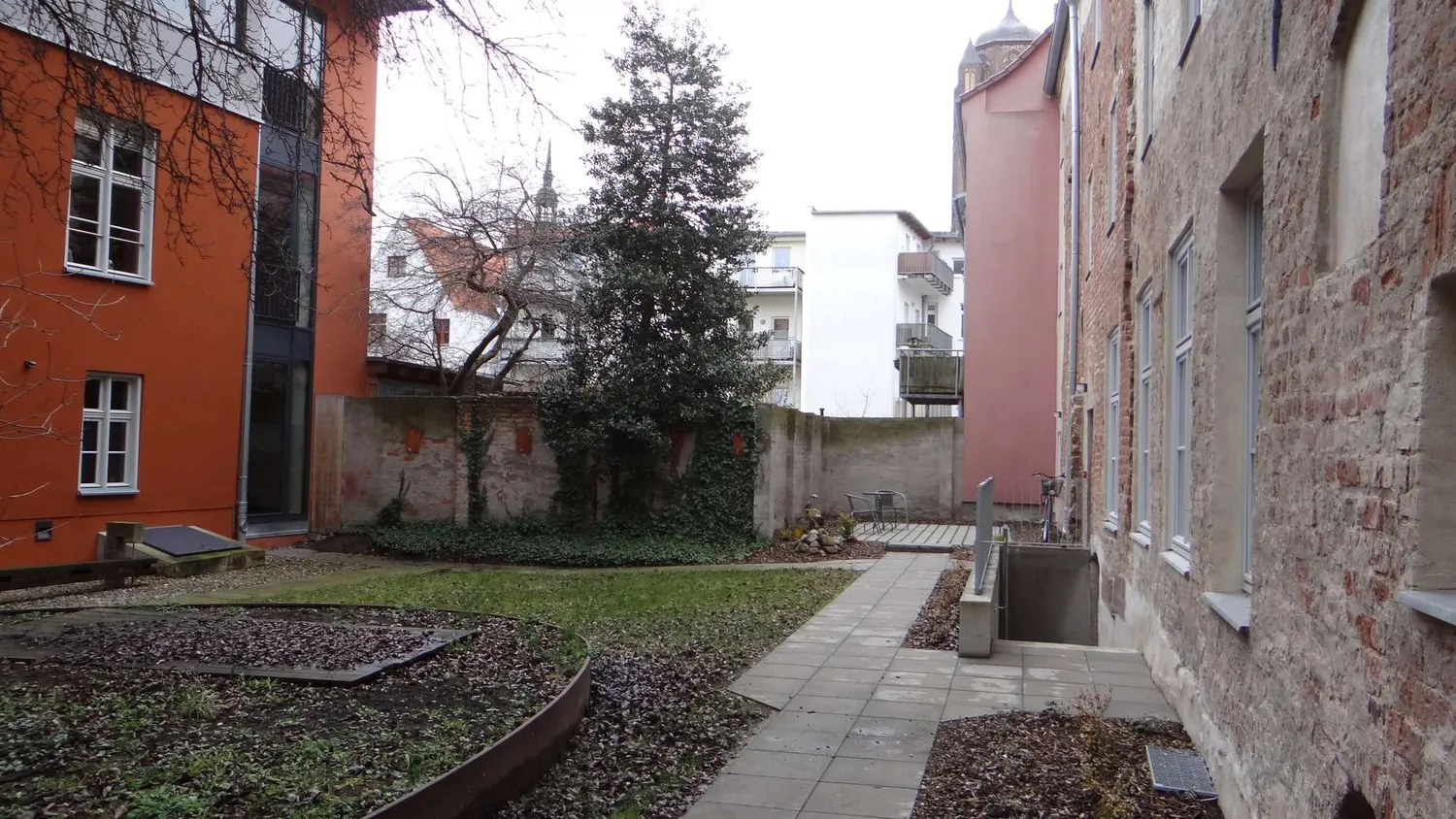 2 Zimmer Wohnung mit 43 m² in Stralsund – Bild 1