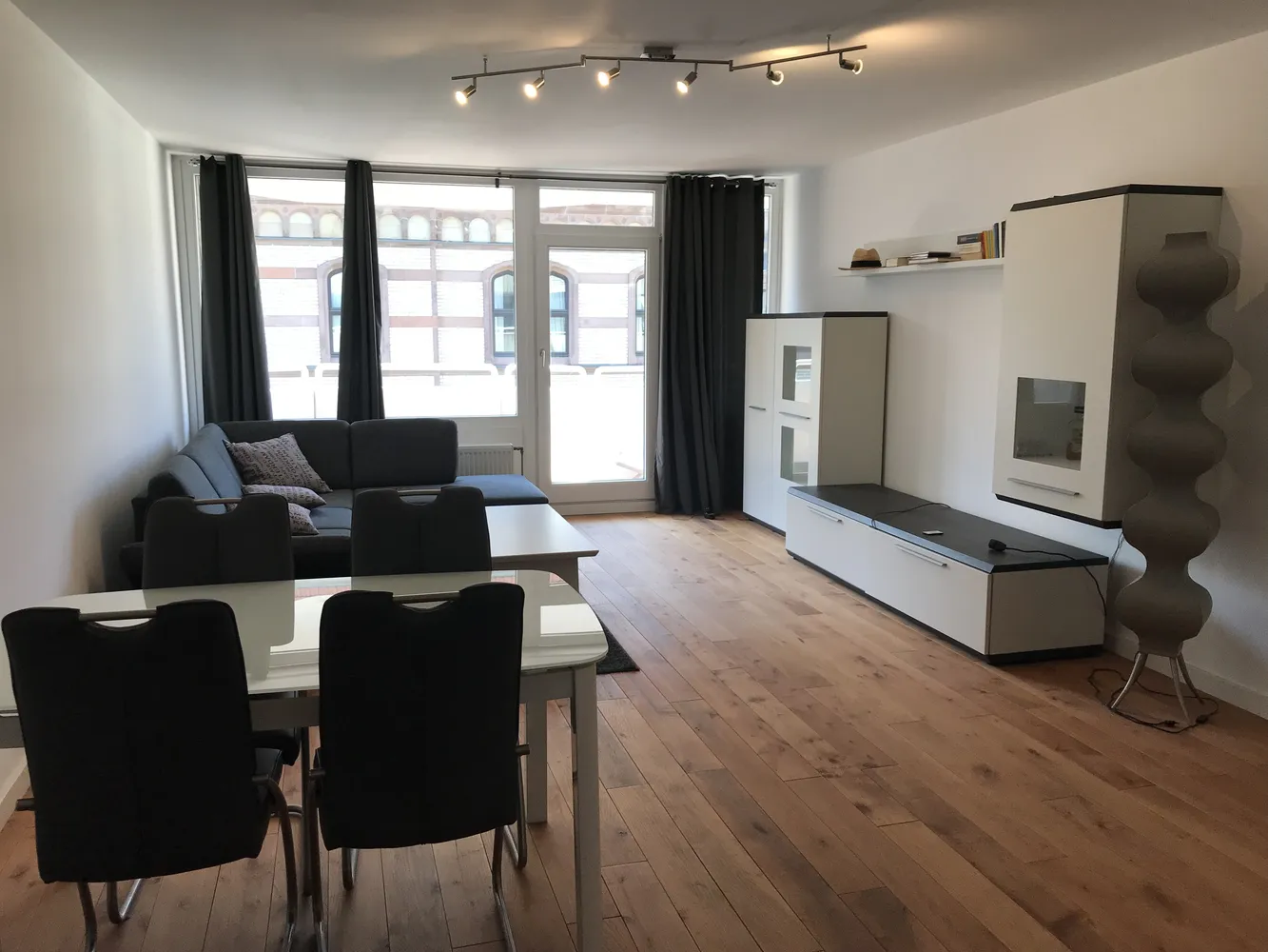 2 room apartment with 71 m² in Cologne – Photo 1