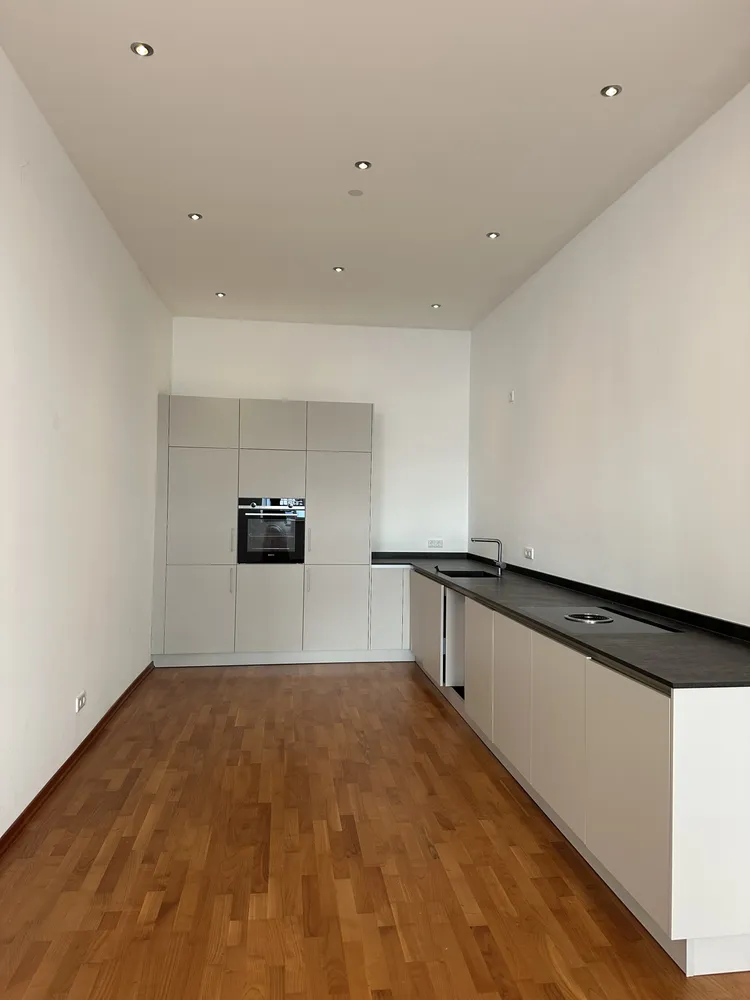 3 Zimmer Wohnung mit 94 m² in München – Bild 3