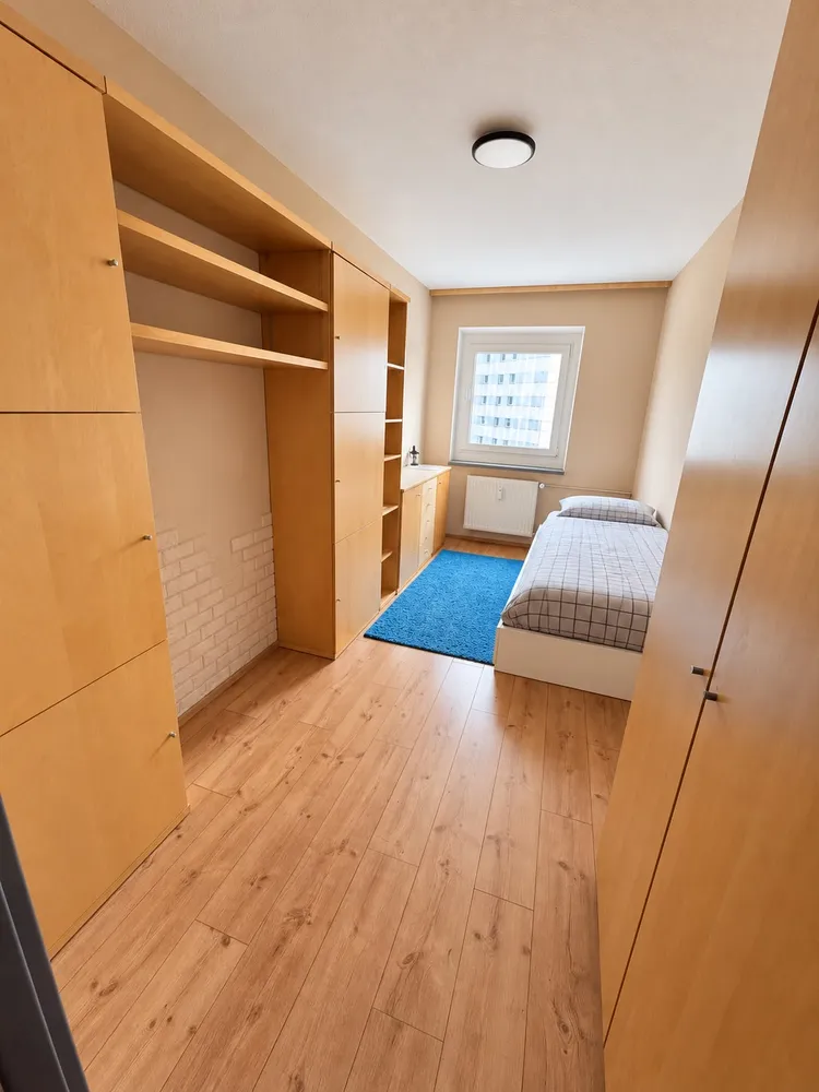4 Zimmer Wohnung mit 79 m² in Berlin – Bild 3