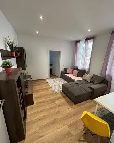 2 Zimmer Wohnung mit 67 m² in Düsseldorf – Bild 4