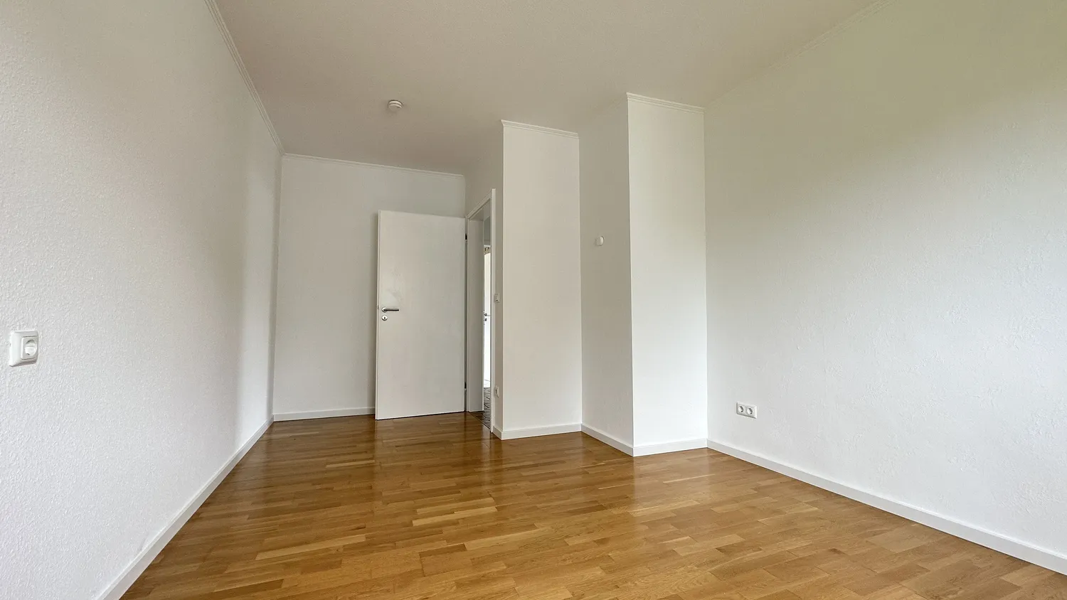 2 Zimmer Wohnung mit 79 m² in München – Bild 6