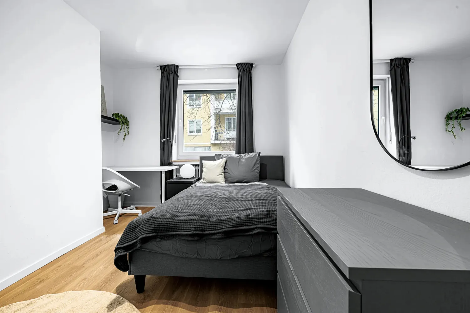 WG-Zimmer mit 13 m² in München – Bild 9