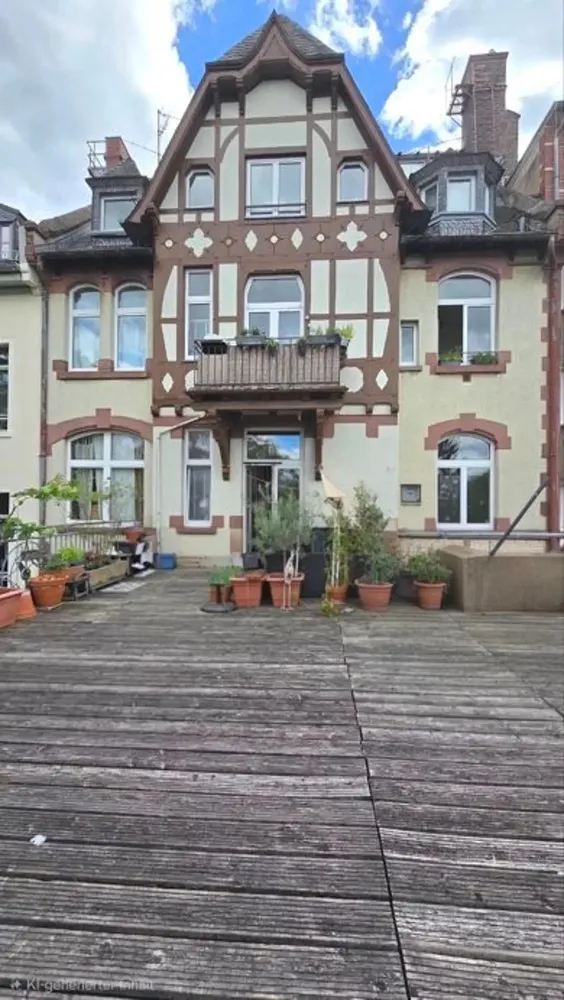5 room apartment with 170 m² in Frankfurt am Main – Photo 2