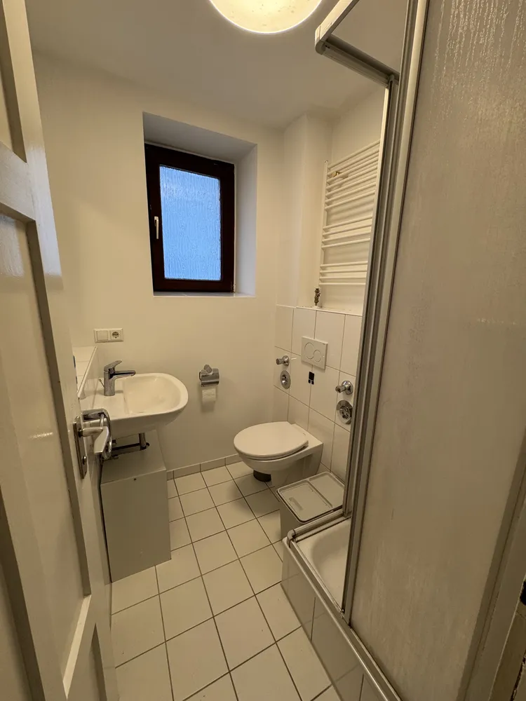 1 Zimmer Wohnung mit 14 m² in Karlsruhe – Bild 2