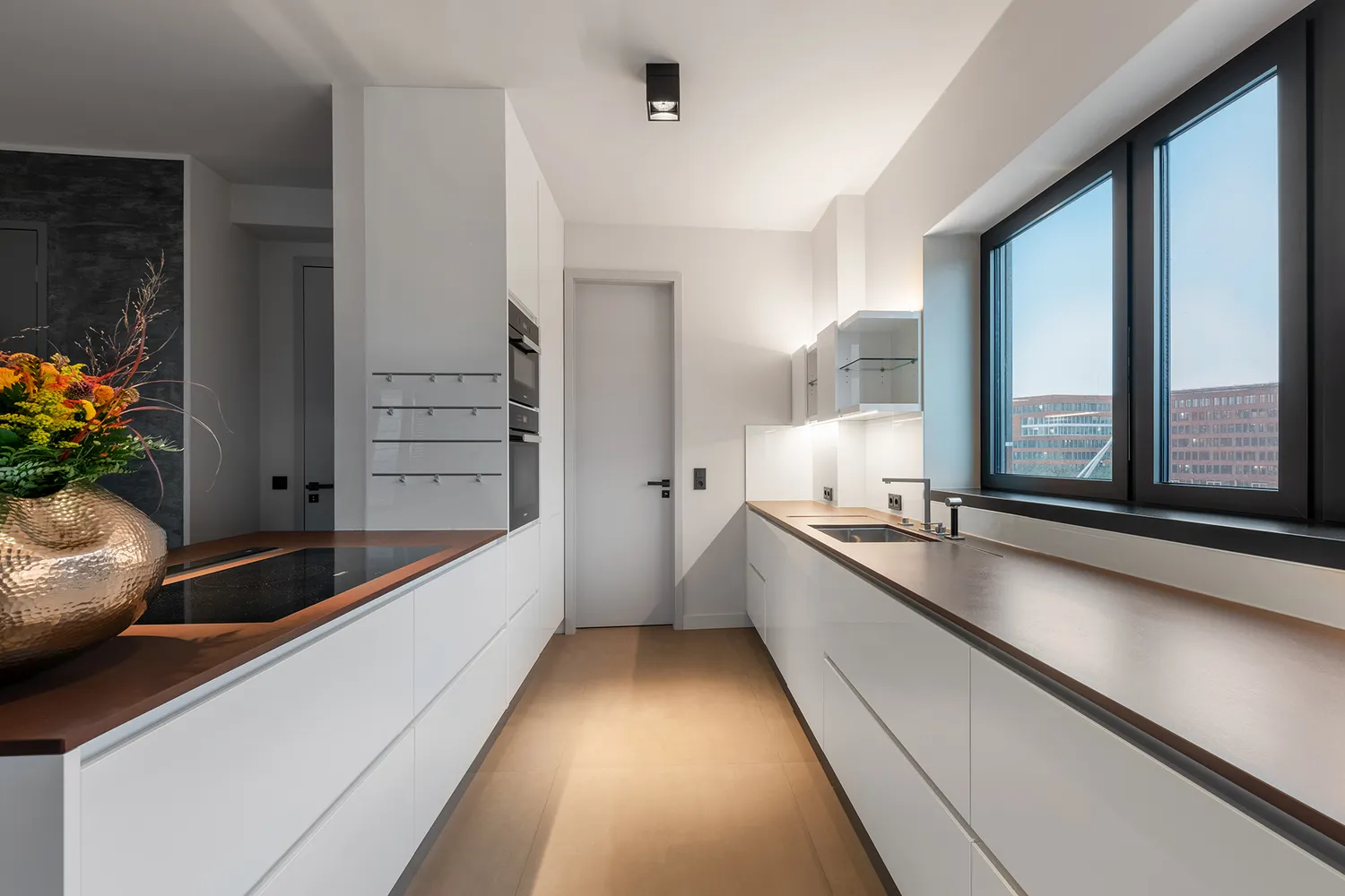 3 Zimmer Wohnung mit 130 m² in Hamburg – Bild 2
