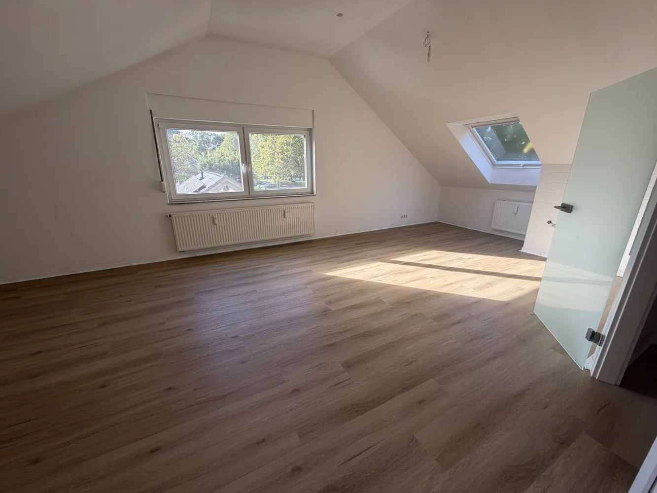 2 Zimmer Wohnung mit 56 m² in Kerpen – Bild 2
