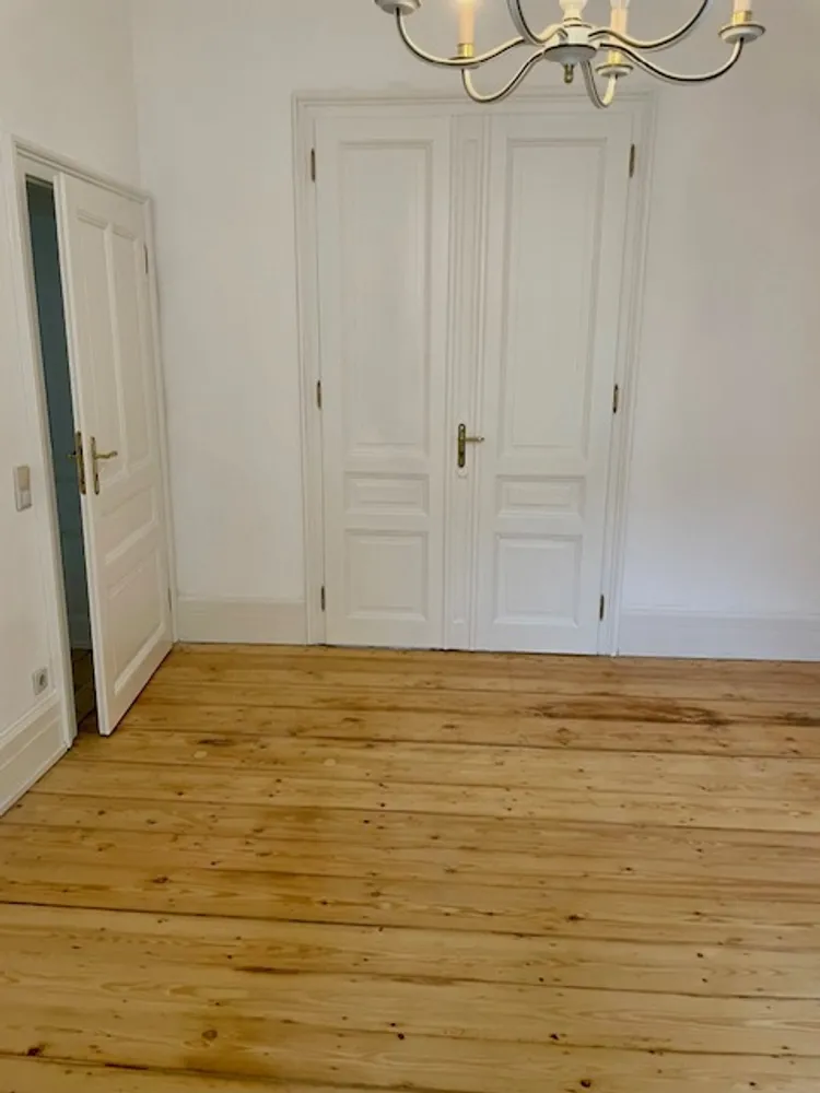 4 Zimmer Wohnung mit 105 m² in Frankfurt am Main – Bild 9