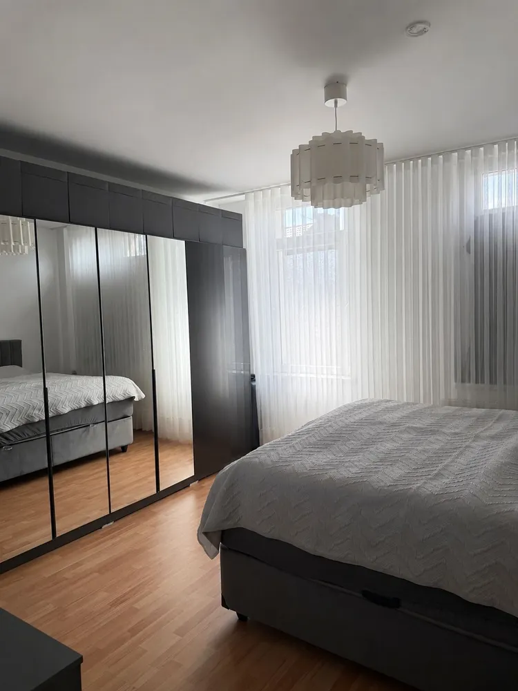 2 Zimmer Wohnung mit 72 m² in Duisburg – Bild 2