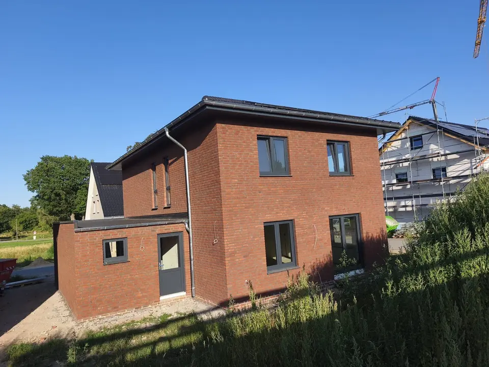 6 Zimmer Haus mit 141 m² in Bramsche – Bild 2