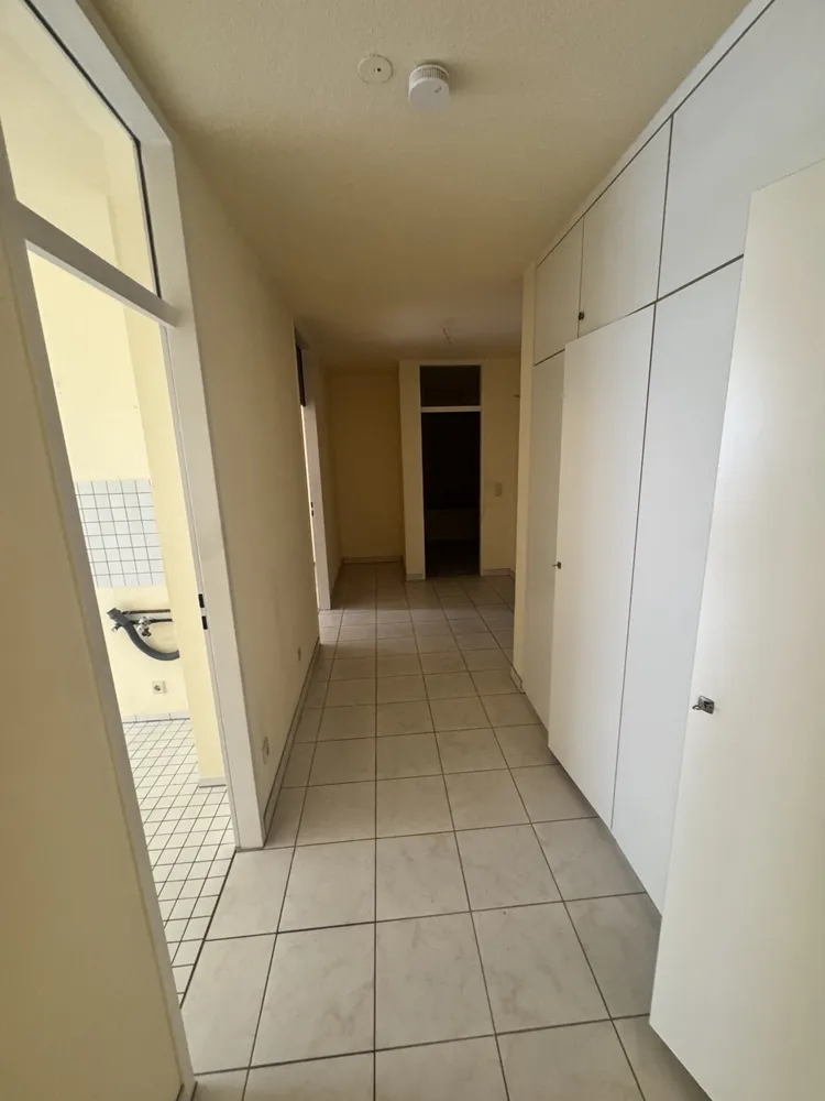2 Zimmer Wohnung mit 70 m² in Bonn – Bild 3