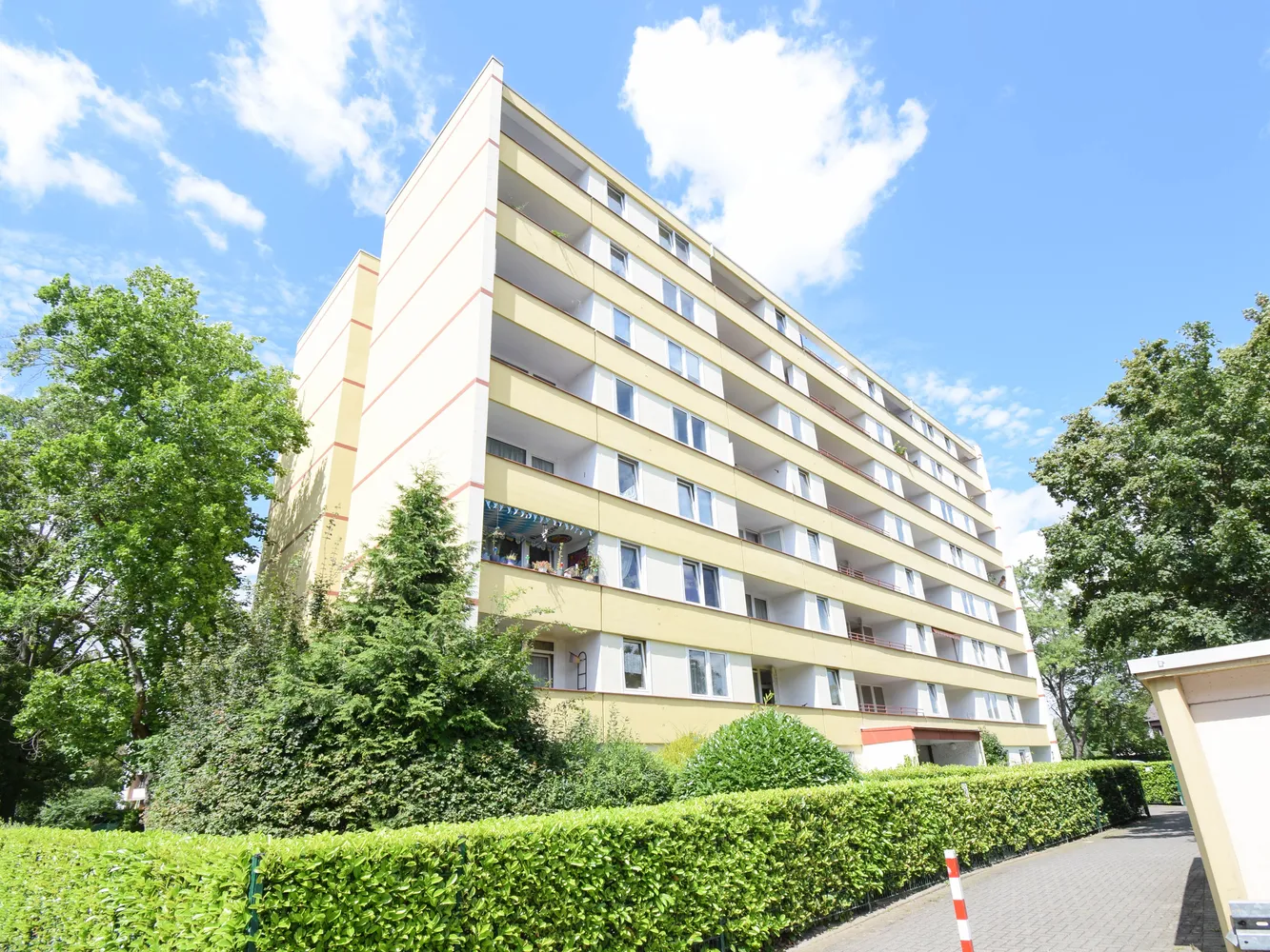 2 Zimmer Wohnung mit 57 m² in Bonn – Bild 2