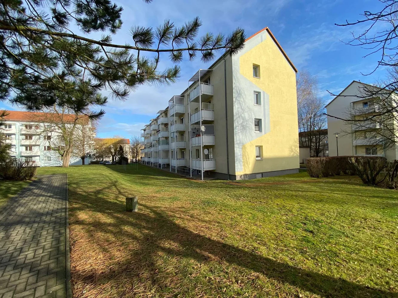 3 Zimmer Wohnung mit 68 m² in Weißenfels – Bild 12