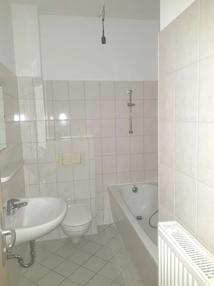 2 room apartment with 34 m² in Halle (Saale) – Photo 2