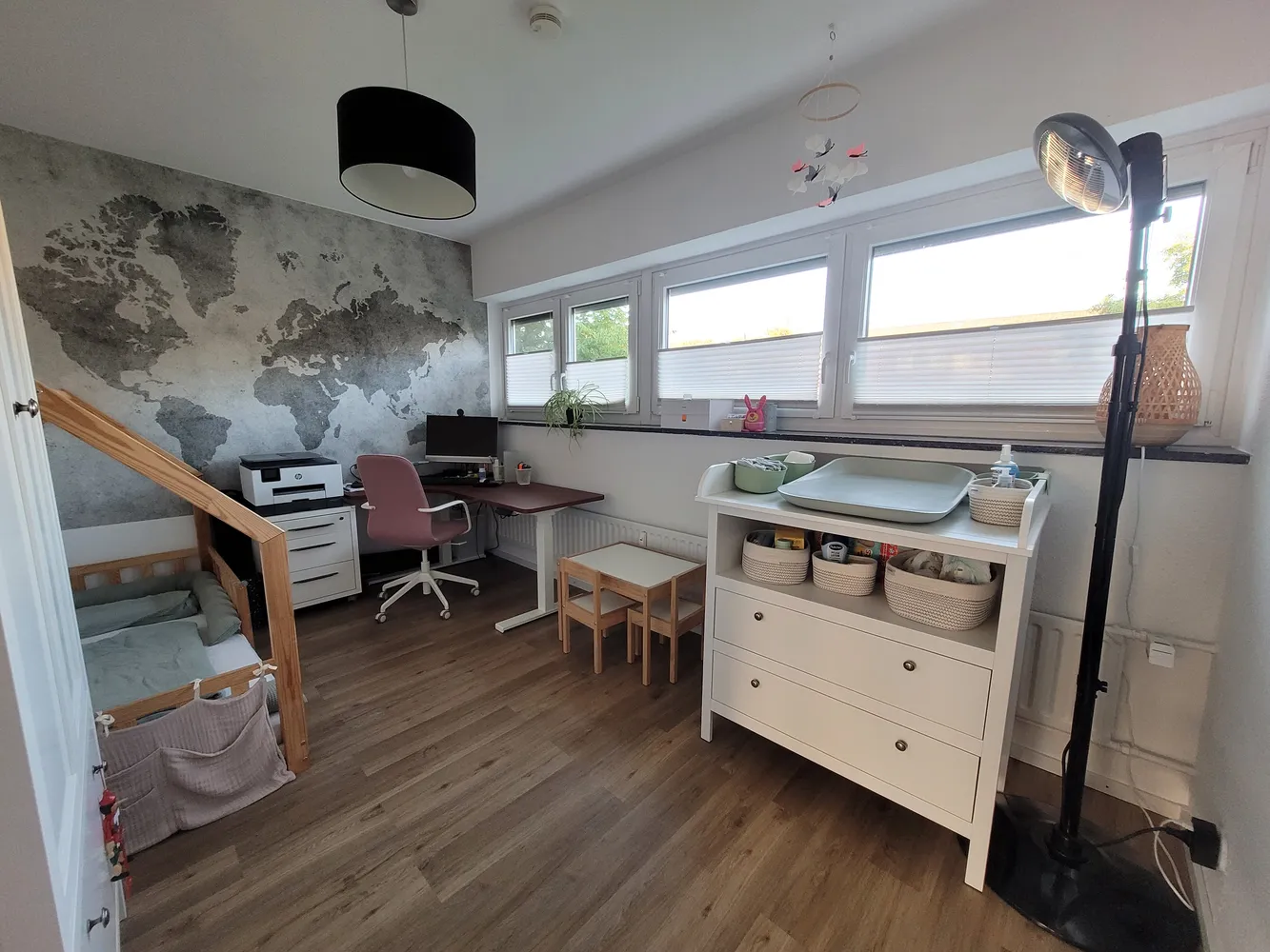 4 Zimmer Wohnung mit 100 m² in Düsseldorf – Bild 8