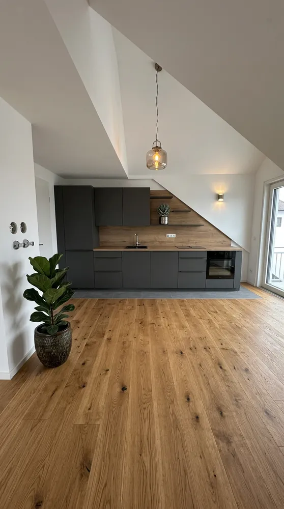 4 Zimmer Wohnung mit 74 m² in München – Bild 1