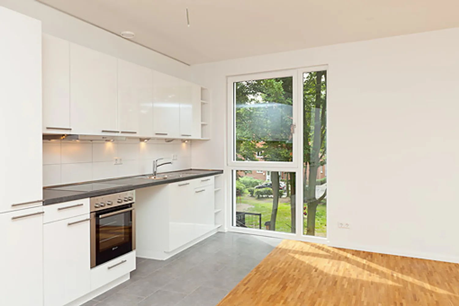 2 Zimmer Wohnung mit 75 m² in Hamburg – Bild 5