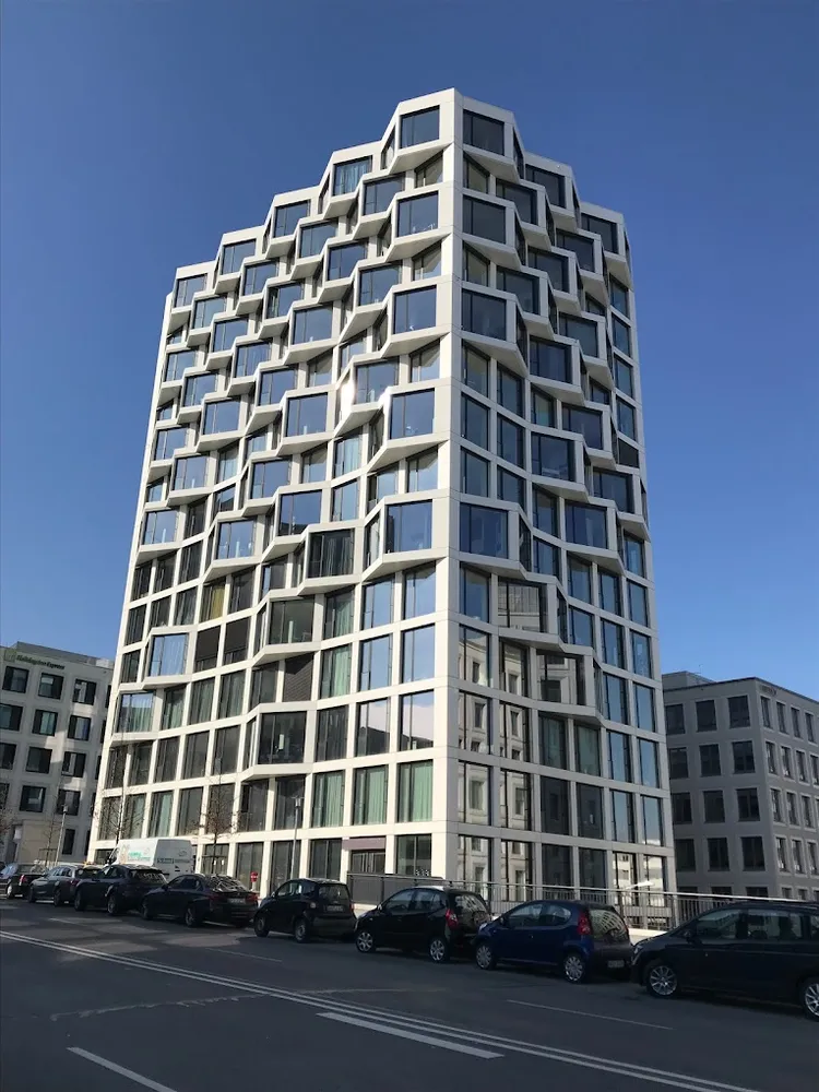 2 Zimmer Wohnung mit 69 m² in München – Bild 1