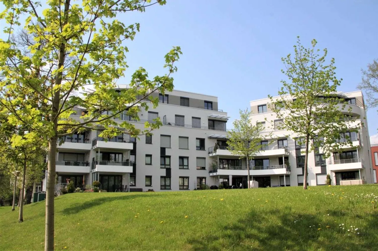 4 room apartment with 138 m² in Chemnitz – Photo 1