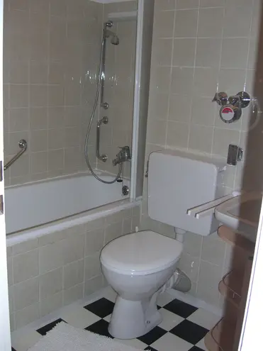 2 Zimmer Wohnung mit 40 m² in Köln – Bild 3