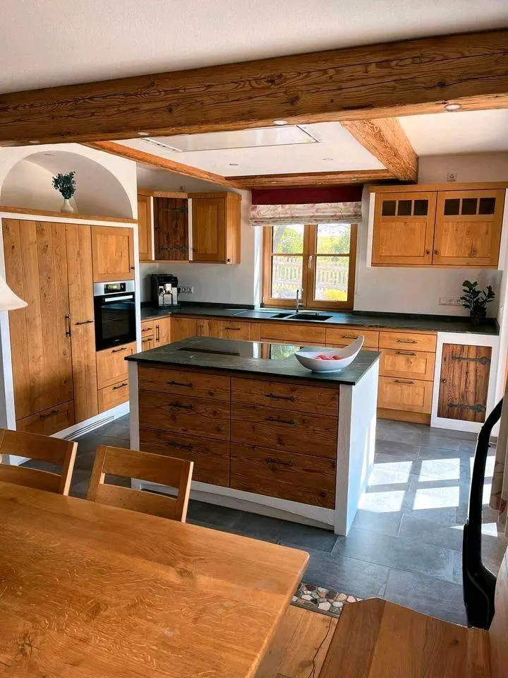 6 Zimmer Wohnung mit 218 m² in Weilheim in Oberbayern – Bild 6