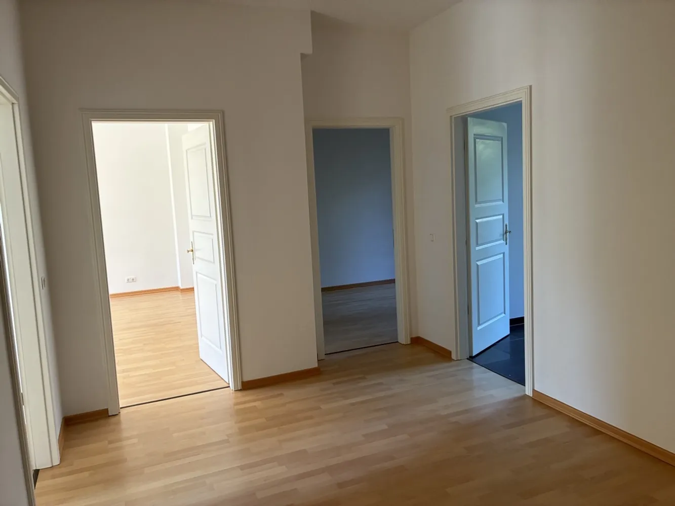 3 Zimmer Wohnung mit 107 m² in Berlin – Bild 3