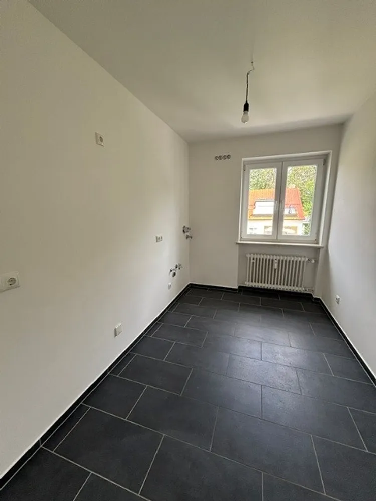 3 Zimmer Wohnung mit 70 m² in München – Bild 2