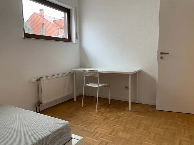 WG-Zimmer mit 13 m² in Frankfurt am Main – Bild 2