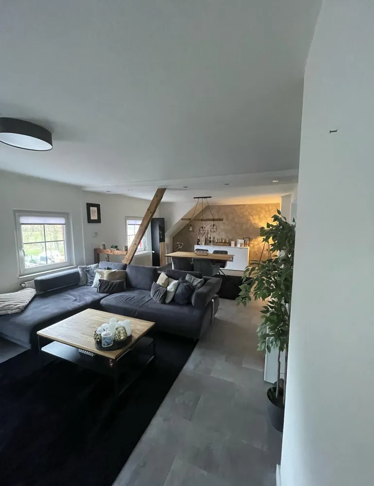 2 Zimmer Wohnung mit 75 m² in Aachen – Bild 2