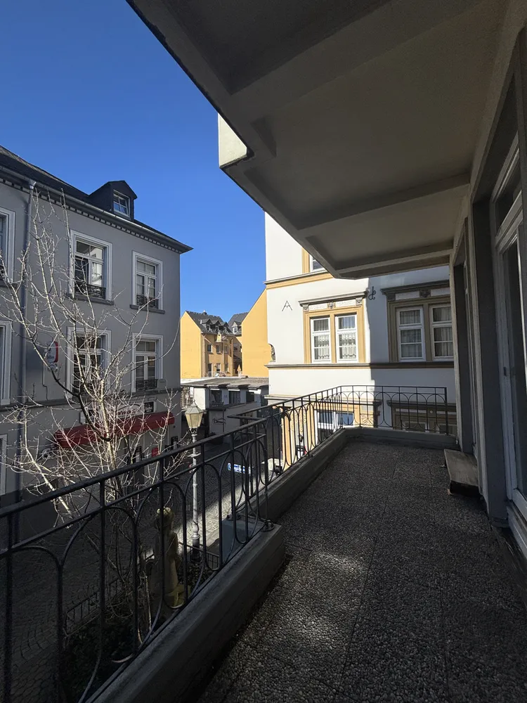 2 Zimmer Wohnung mit 78 m² in Koblenz – Bild 2