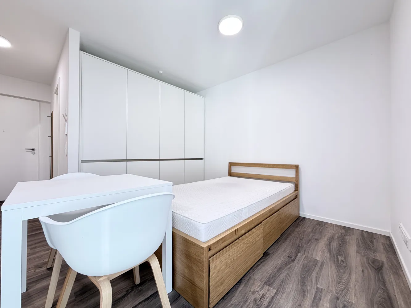 1 room apartment with 23 m² in Stuttgart – Photo 3